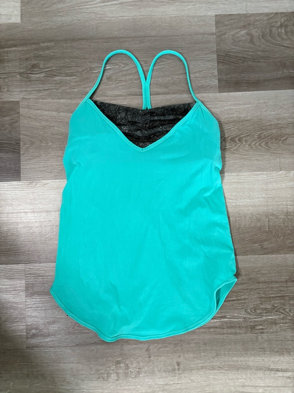 Lululemon Women’s Teal Strappy V-Neck Tank Top